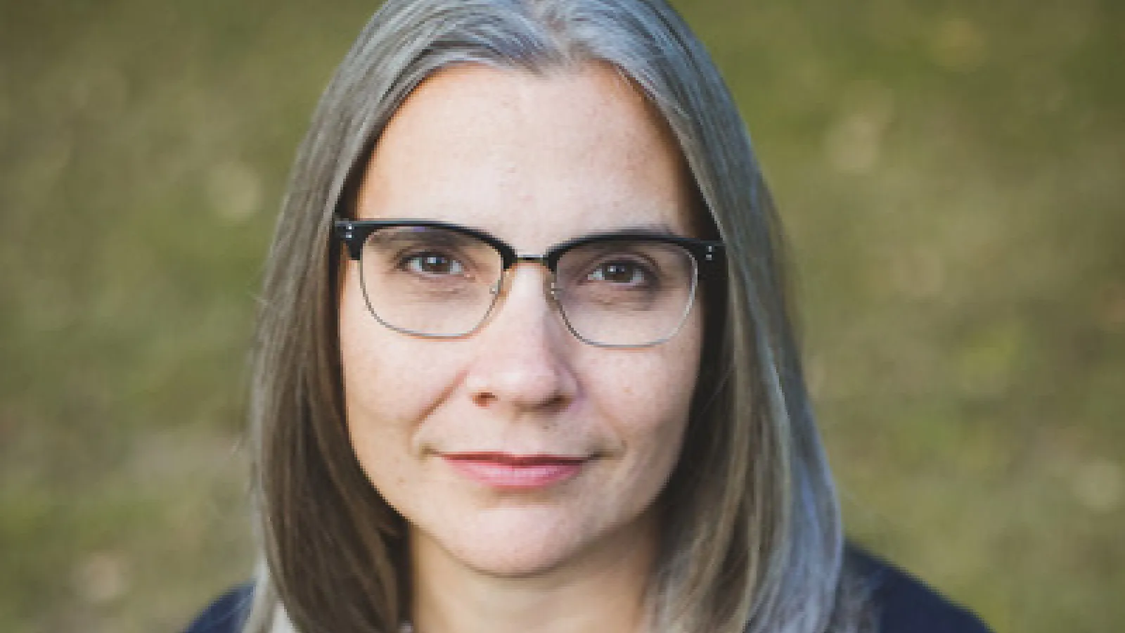 Professor Maggie Flinn headshot