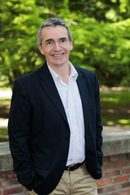 Professor Bruno Cabanes